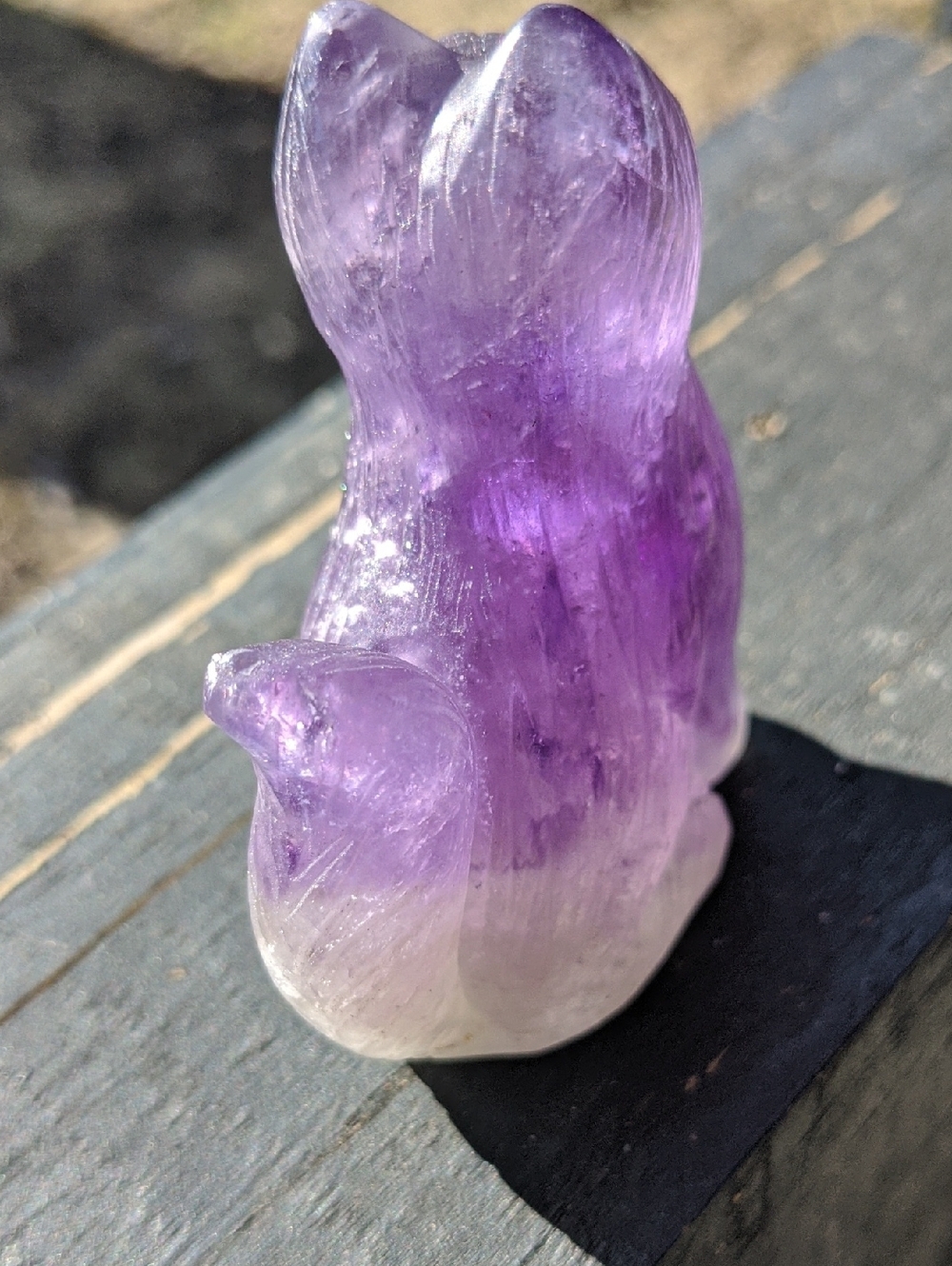 Amethyst Cat Artisan Carving - Picture 4 of 4